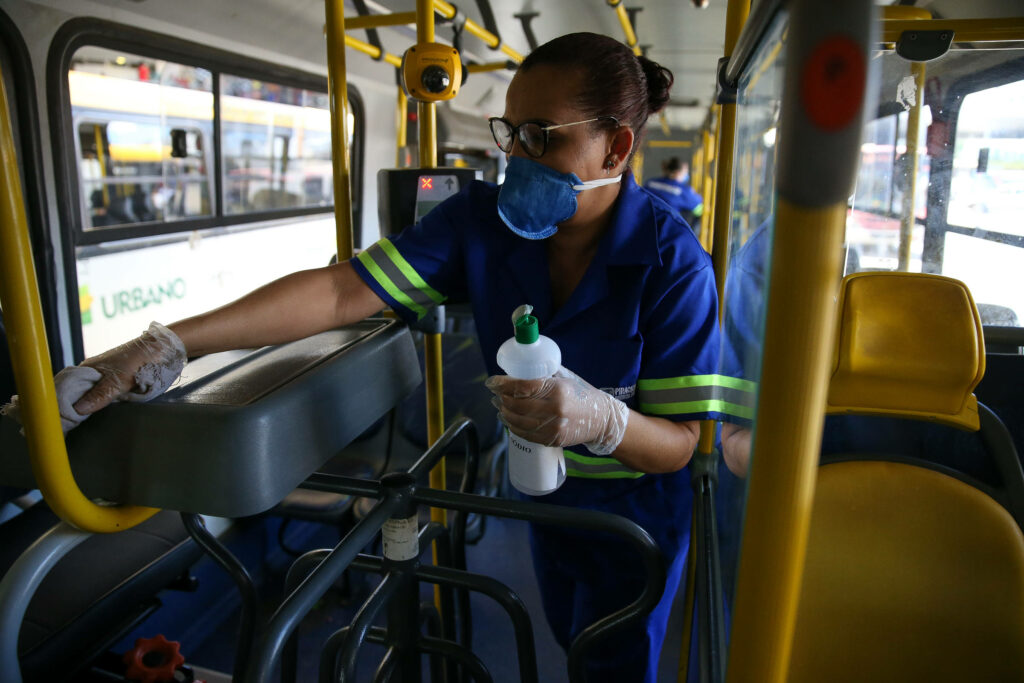 Para a OMS, o Brasil está caminhando na direção da estabilização e é preciso ter cuidado – 17.06.2020. – equilíbrio e saúde