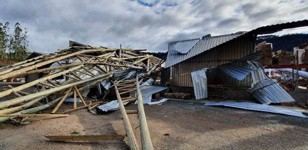 O ciclone de bombeamento danifica 70% da superfície da planta no SC; o prejuízo ultrapassa R $ 2 milhões