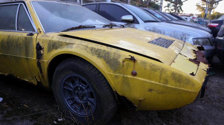 Otávio Mesquita ajudará a resgatar uma Ferrari enferrujada em Santo André