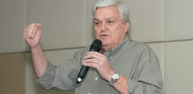 O ex-deputado federal José Mentor, do PT, foi internado na UTI com kovid-19 – 14.07.2020.