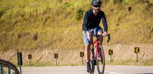 como é dirigir um modelo de corrida