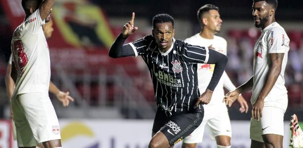 O Corinthians vence Bragantino com Joe, vai para as semifinais e mantém as chances de uma tia