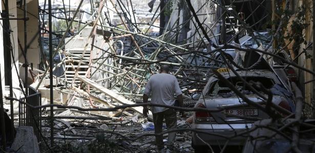 Quase metade da cidade foi destruída ou danificada, diz o governador